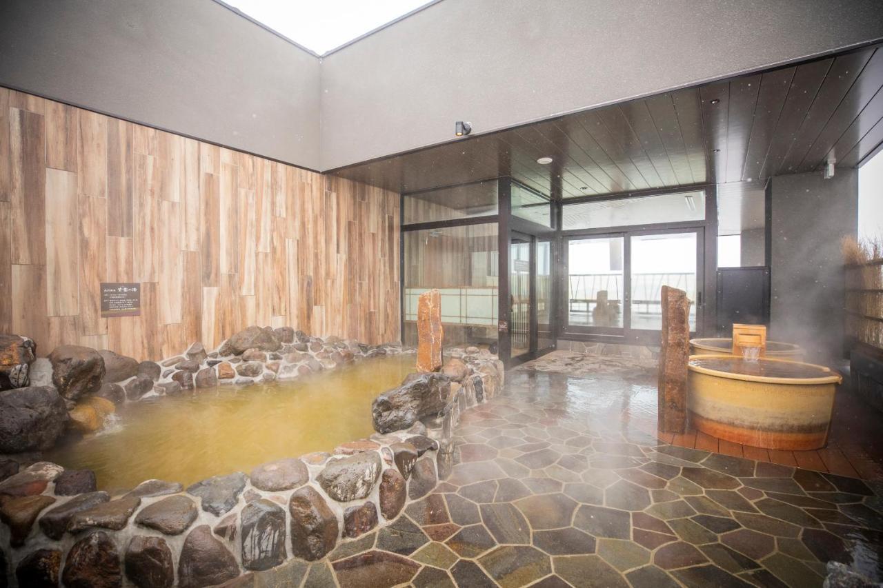 Hotel La Vista Hills Natural Hot Spring